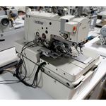 Brother RH-9800-2 Electronic Keyhole Sewing Machine